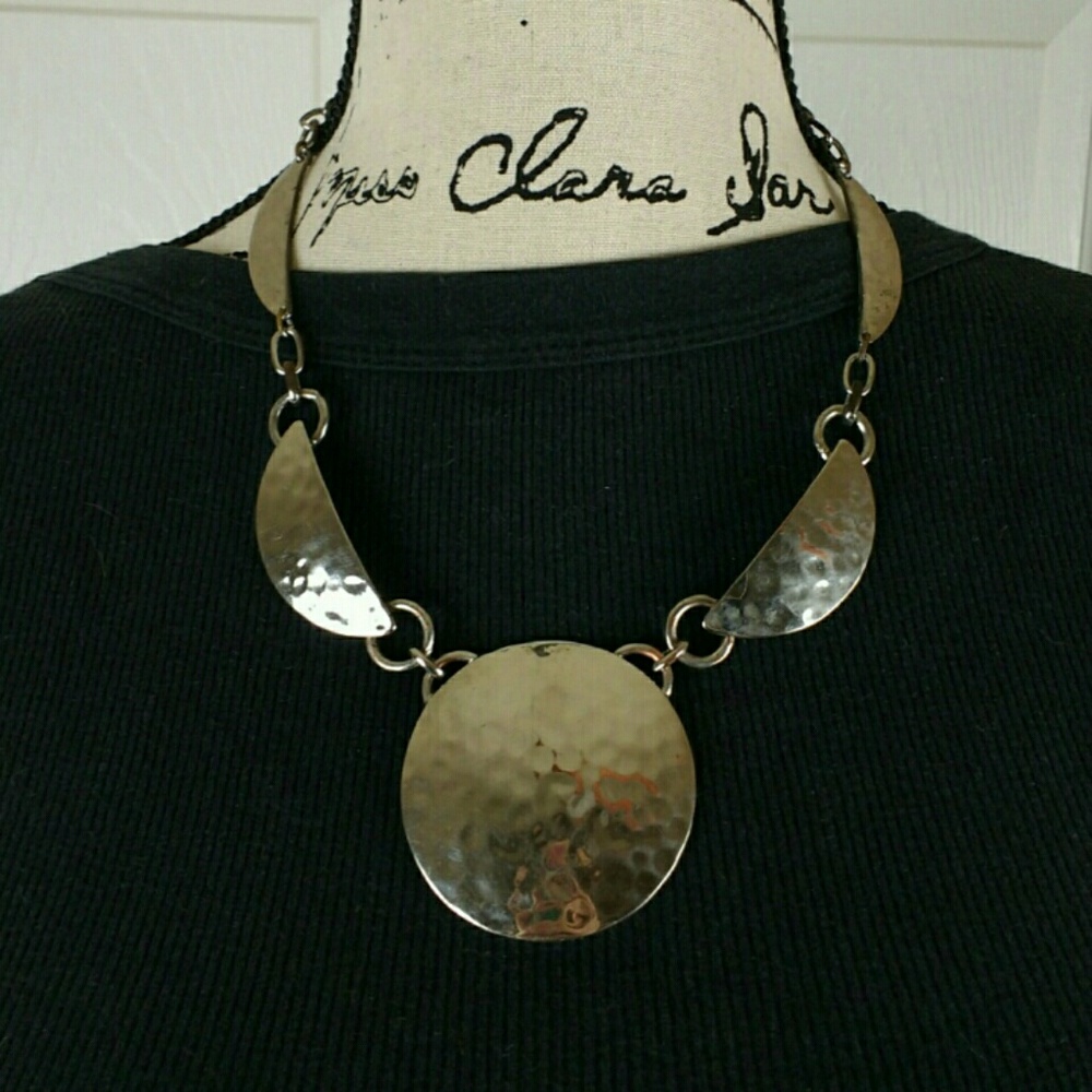 Chico's hammered silver tone statement necklace